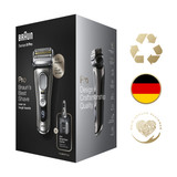 Electric Shaver, Series 9 Pro, with SmartCare Center, 9465cc
